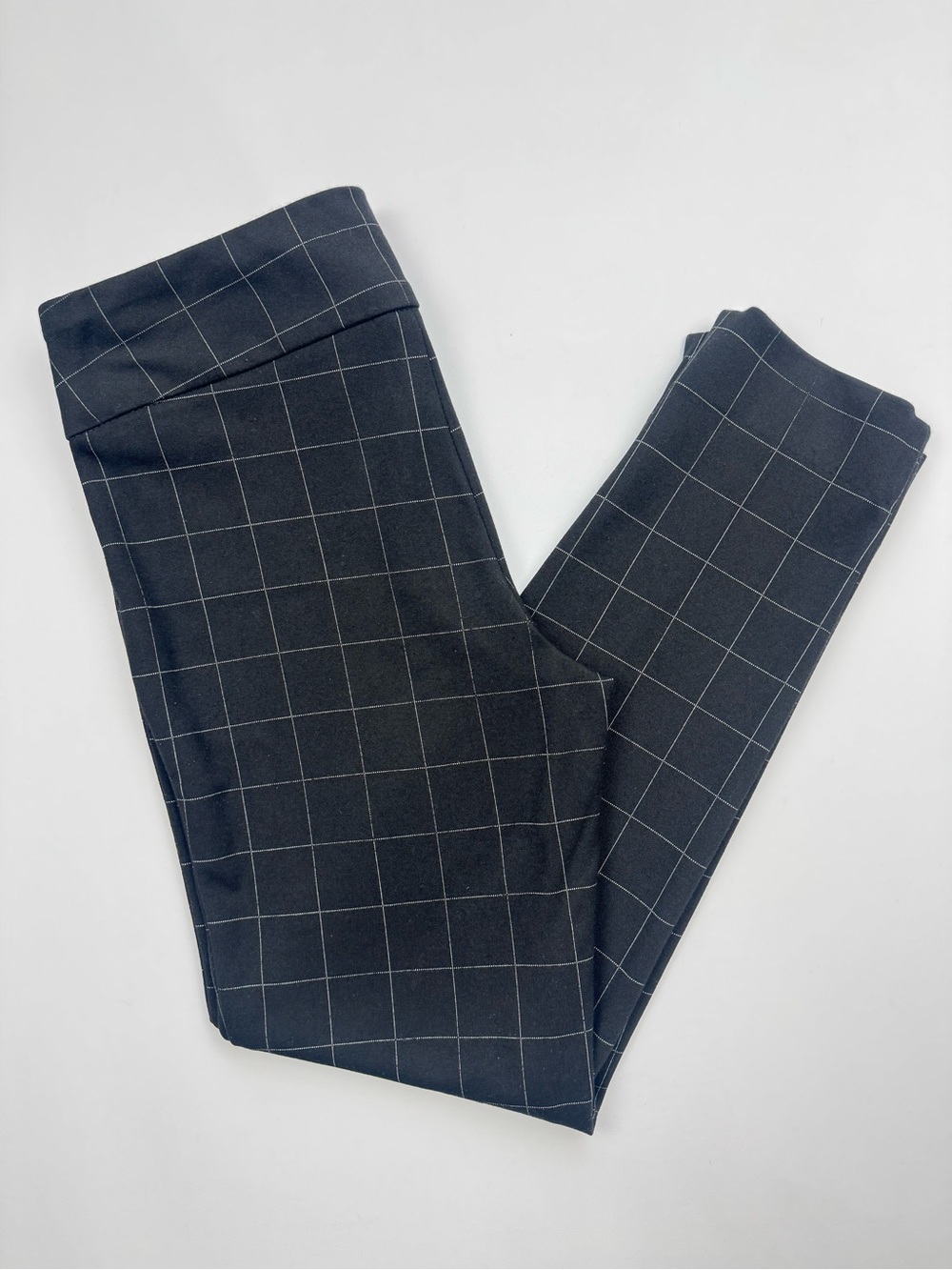 Zac & Rachel Black Leggings with White Pinstripes Women's Size Medium